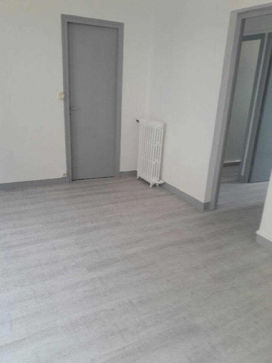 Réaliser la pose d'un sol souple pvc par un professionnel proche Montivilliers 76