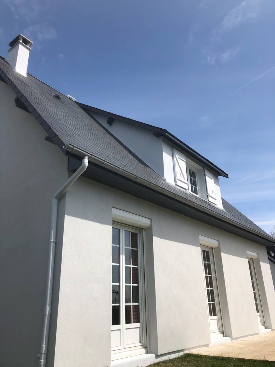 Réaliser le ravalement des murs de sa maison par un peinture proche Harfleur 76