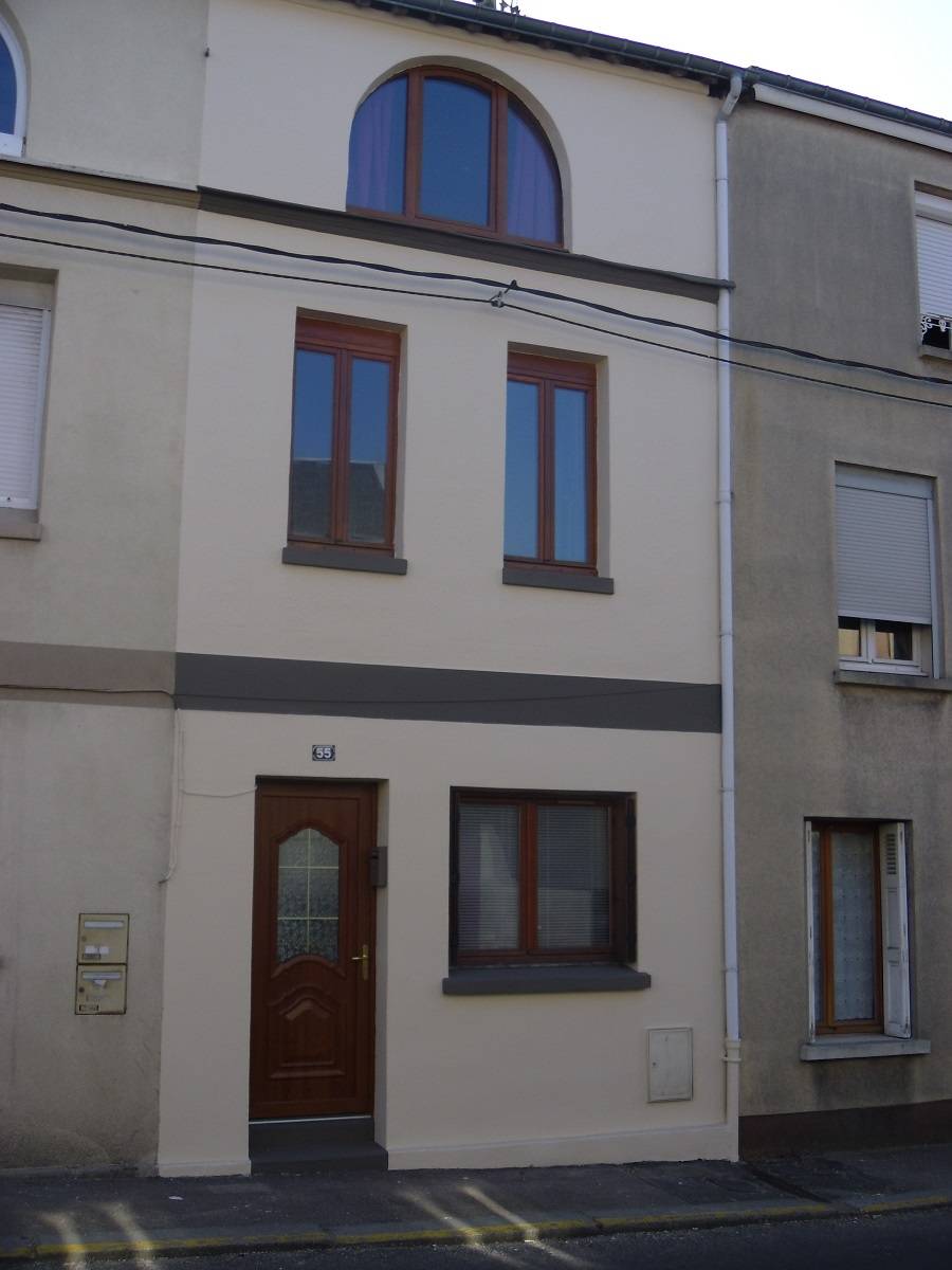 Réaliser la peinture de sa façade par un professionnel proche Le Havre 76