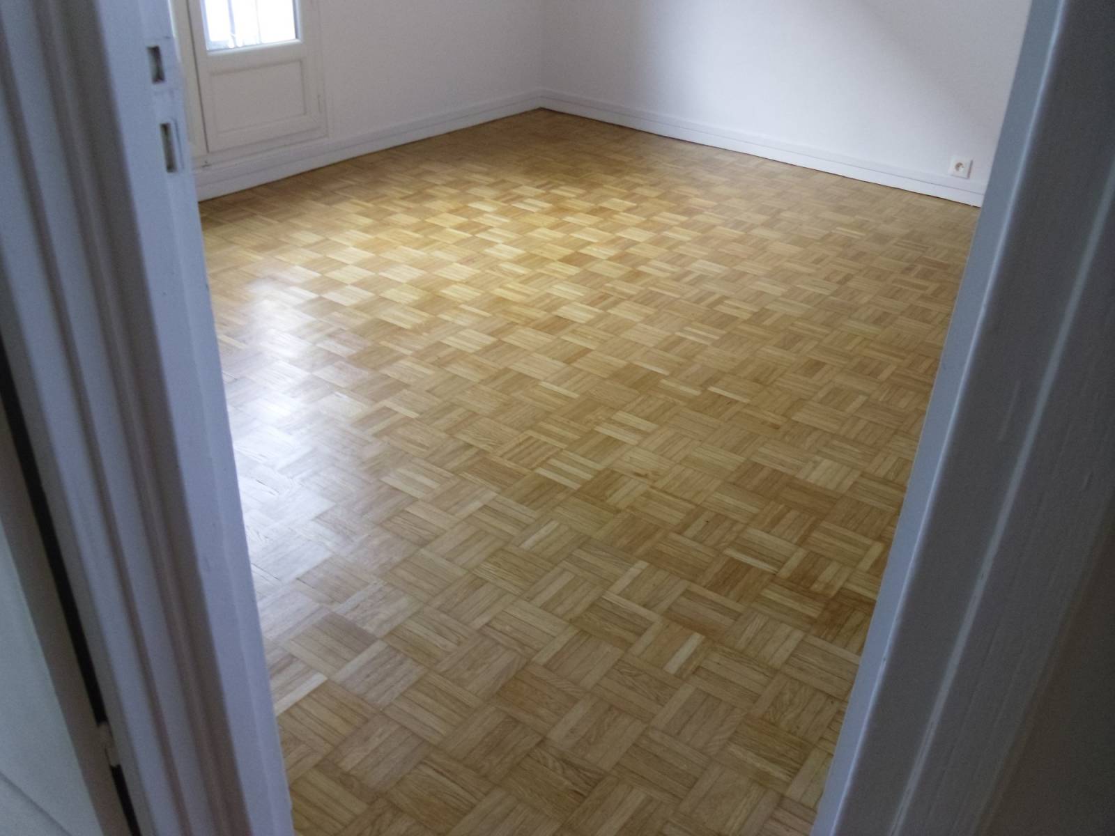 Réalisation d'un ponçage de parquet proche Montivilliers