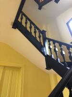 Rénover la cage d'escalier par un peintre prohe Le Havre 76